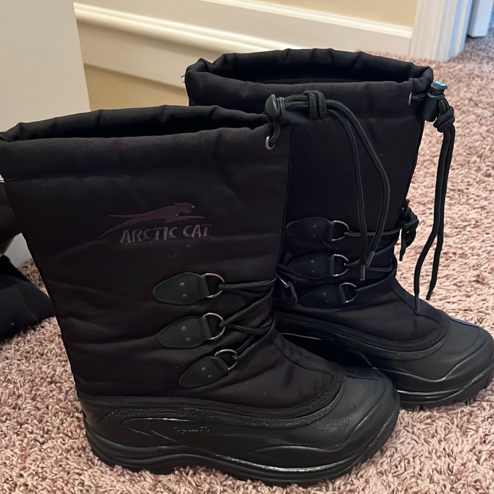 Arctic Cat snowmobile/winter boots